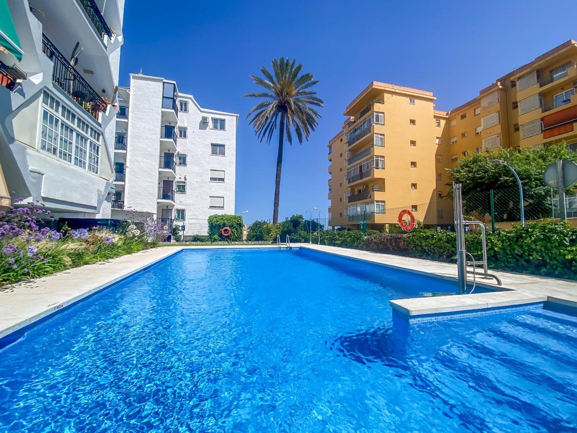 Reformado Apartamento En El Centro Con Vista Al Mar Торремолинос Экстерьер фото